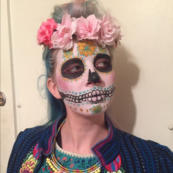 Meet your Posher, Sarah - Picture 2 of 5